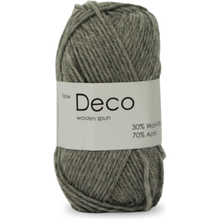 Hjertegarn Deco Woolen 1990 Indhold: 70% akryl, 30% uld Vægt/Længde:50 g = ca. 112 meter Anbefalede pinde:3.5-4 mm Strikkefasthed:10 x 10 cm = 21 m Vask:Maskinvask 30º.
