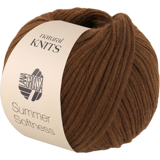 Lana Grossa Summer Softness 04 Brun Indhold:80% bomuld, 20% merinould Vægt/længde:50 g = ca. 130 meter Anbefalede pinde: 5.50-6.00 mm Strikkefasthed:10 x 10 cm = 17 m x 22 p Vask: Finvask max 30°C / Tørres fladt.