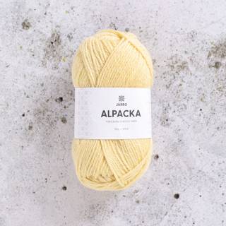 Järbo Alpacka 17 Yellow sunbeam Indhold: 100% alpaca Vægt/længde: 50 g = ca. 100 meter Anbefalede pinde:4 mm Strikkefasthed: 10 x 10 cm = 21 m x 28 p Vask:Håndvask.