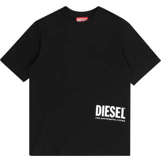 T-shirt - Black - 16