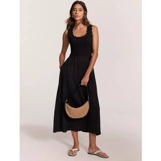 Mint Velvet Mint Velvet Kammusling Trim Midi Kjole - Stor