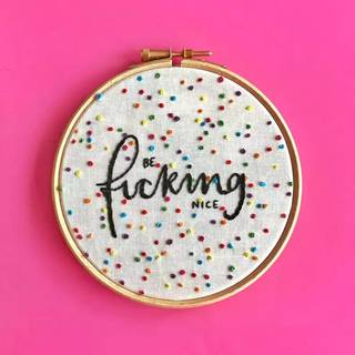 Wee Gallery Woodland Animal Alphabet Tapestry - Organic Cotton Fabric Wall Art tilf?jer tekstur og stil til sovev?relse eller legerumindretning -