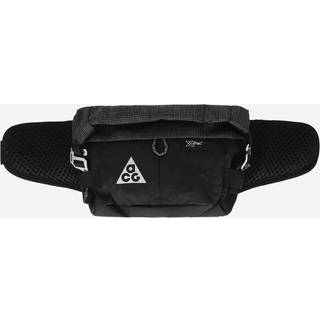 Taljetaske Nike ACG Aysén Fanny Pack Black/ Black/ Metallic Silver Universal - Metallic Silver - Universal