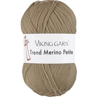 Viking Trend Merino Petite 316 Antik Indhold: 100% Ekstra fin merinould Vægt/længde: 50 gram = ca. 235 meter Anbefalede pinde:3 mm Strikkefasthed:10 cm = 28 m Vask: 30°C ekstra skånsom vask / Brug ikke skyllemiddel/ Tørres fladt.