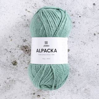 Järbo Alpacka 14 Minty delight Indhold: 100% alpaca Vægt/længde: 50 g = ca. 100 meter Anbefalede pinde:4 mm Strikkefasthed: 10 x 10 cm = 21 m x 28 p Vask:Håndvask.