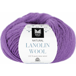 Dale Lanolin Wool 1466 Lavendel Indhold: 100% ren ny uld Vægt/længde: 50 g = ca. 100 meter Anbefalede pinde: 4 mm Strikkefasthed: 10 cm = 22 m Vask: Uldvask max 30°C / Anvend uldvaskemiddel / Anvend ikke skyllemiddel / Tørres fladt.