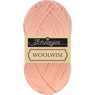 Scheepjes Woolwise 720 Abrikos Indhold: 100% genanvendt Superwash merinould Vægt/længde: 100 g = ca. 200 meter Anbefalede pinde: 4 mm Strikkefasthed: 10 x 10 cm = 22 m x 30 p Vask: Maskinvask / Tåler ikke tørretumbling / Brug aldrig skyllemiddel.