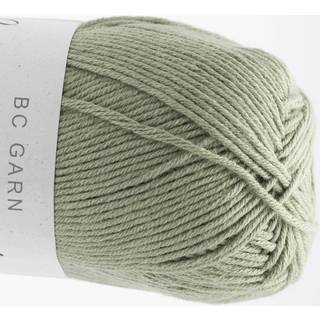 BC Garn Summer in Kashmir GOTS 21 Siv Indhold: 90% Bomuld, 10% Cashmere Vægt/længde: 50 g = ca. 165 meter Anbefalede Pinde: 2.5-3.5 mm Strikkefasthed: 10x10 cm = 24 m x 32 p Vask: Håndvask / Tåler ikke tørretumbling.