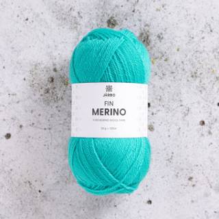 Järbo Fin Merino 09 Turquoise waterfall Indhold: 100% ubehandlet merinould Vægt/længde: 50 g = ca. 235 meter Anbefalede pinde: 2-3 mm Strikkefasthed: 10 x 10 cm = 28-30 m x 38-40 p Vask:Håndvask.
