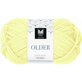 Dale Older 429 Lys gul Indhold: 100% Uld Vægt/længde: 50 gram = ca. 95 meter Anbefalede pinde: 5.00 mm Strikkefasthed: 10 cm = 18 m Vask: Kan maskinvaskes - Uldvask 30 °C / Tørres fladt.
