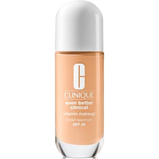 Clinique Even Better Clinical Vitamin Makeup Bredspektrum SPF 45 Med Vitamin C Vitamin E + Vitamin B3 | Lysdkning + levende finish Lys varm 3