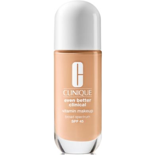 Clinique Even Better Clinical Vitamin Makeup Bredspektrum SPF 45 Med Vitamin C Vitamin E + Vitamin B3 | Let dkning + levende finish Let Medium C