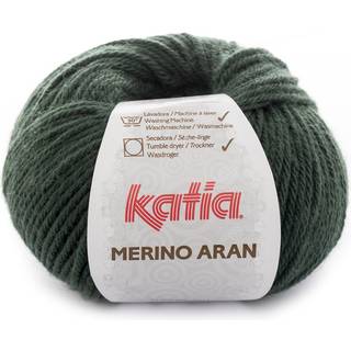 Katia Merino Aran 066 Mørkegrøn Indhold: 52% superwash merinould, 48% akryl Vægt/længde: 100 g = ca. 155 meter Anbefalede pinde: 4.5-5.5 mm Strikkefasthed: 10 x 10 cm = 16 m x 20 p Vask: Finvask 30℃ / Kan tørretumbles.