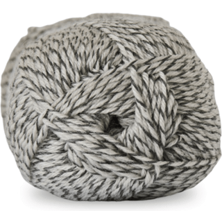 Hjertegarn Sock 4 Print 1150 Indhold:75% superwash uld, 25% polyamid Vægt/længde:50 g = ca. 210 meter Anbefalede pinde:2.5-3 mm Strikkefasthed:10 x 10 cm = 28 m Vask:Uldvask 30º / Brug uldvaskemiddel.