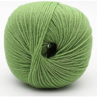 Kremke The Merry Merino 220 GOTS 15 Wiesengrün Indhold: 100% økologisk merinould Vægt/længde: 50 g = ca. 220 m Anbefalede pinde: 2.5-3.5 mm Strikkefasthed: 10 cm = 28 m Vask: Finvask30ºC.