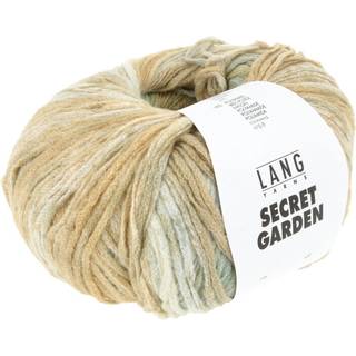 Lang Yarns Secret Garden 002 Indhold: 84% Bomuld, 16% Polyamid Vægt/længde: 50 g = ca. 240 meter Anbefalede pinde: 3.5-4.5 mm Strikkefasthed: 10 x 10 cm = 21 m x 36 p Vask: Maskinvask 30 °c / Tåler ikke tørretumbling.