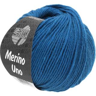 Lana Grossa Merino Uno 24 Enzianblå Indhold: 100% ren, ny merinould Vægt/Længde: 50 g = ca. 125 meter Anbefalede pinde: 4.5-5 mm Strikkefasthed: 10 x 10 cm = 19 m x 25 p Vask:Finvask 30º/ Tørres fladt.