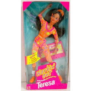 Barbie arbejder ud Teresa Doll W Suge Cup Shoes Barbie Music Cassette & More (1996)