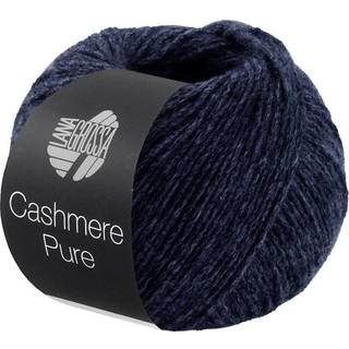 Lana Grossa Cashmere Pure 12 Natblå Indhold: 100% cashmere Vægt/Længde: 25 g = ca. 115 meter Anbefalede pinde: 4.5 mm Strikkefasthed:10 x 10 cm = 21 m x 30 p Vask:Håndvask / Tørres fladt.