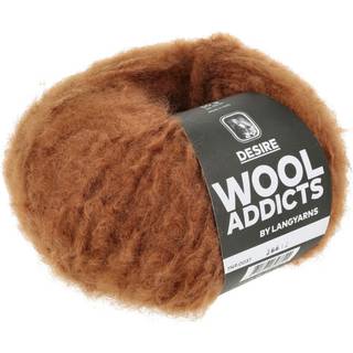 Lang Yarns Desire WoolAddicts 037 Indhold: 82% mohair, 15% ren ny uld, 3% polyamid Vægt/længde: 50 g = ca 95 meter Anbefalede pinde: 6.00-7.00 mm Strikkefasthed: 10 x 10 cm = 11 m x 16 p Vask: Håndvask.