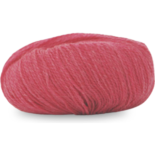 Hjertegarn Highland Fine Wool 5813 Indhold: 100% fin højlandsuld Vægt/længde: 40 g = ca. 180 meter Anbefalede pinde: 3-3.5 mm Strikkefasthed: 10 x 10 cm = 26 m Vask:Håndvask.