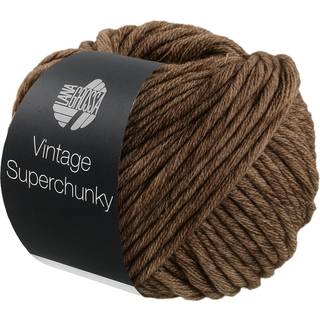 Lana Grossa Vintage Superchunky 510 Mørkebrun Indhold: 100% ren, ny merinould Vægt/Længde: 100 g = ca. 80 meter Anbefalede pinde: 8-9 mm Strikkefasthed: 10 x 10 cm = 11 m x 15 p Vask:Finvask 30º/ Tørres fladt.