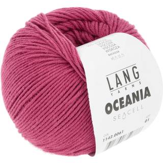 Lang Yarns Oceania 061 Indhold: 70% Bomuld, 30% Viskose Vægt/længde: 50 g = ca 140 meter Anbefalede pinde: 3.50-4.00 mm Strikkefasthed: 10 x 10 cm = 22 m x 30 p Vask: Maskinvask 30 ℃ / Tåler ikke tørretumbling / Brug aldrig skyllemiddel.