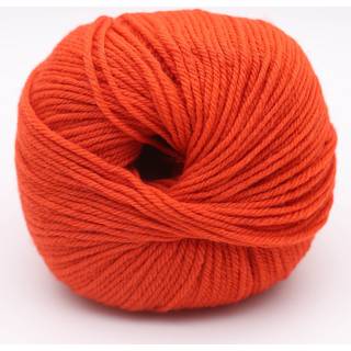 Kremke The Merry Merino 140 GOTS 07 Brick Indhold:100% økologisk merinould Vægt/længde: 50 g = ca. 140 m Anbefalede pinde: 3-4 mm Strikkefasthed: 10 x 10 cm = 20 m x 30 p Vask:Finvask30ºC.