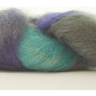 Hjertegarn Kid Mohair Hand-Dyed 002 Indhold: 75% super kid mohair, 25% nylon Vægt/længde: 50 g = ca. 420 meter Anbefalede pinde: 3-5 mm Strikkefasthed: 10 x 10 cm = 18-22 m Vask: Håndvask / Tørres fladt.