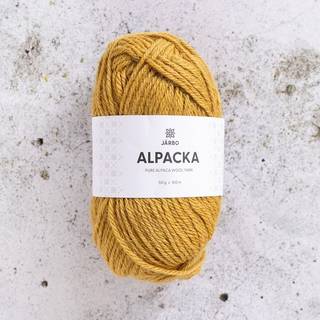 Järbo Alpacka 19 Gold bullion Indhold: 100% alpaca Vægt/længde: 50 g = ca. 100 meter Anbefalede pinde:4 mm Strikkefasthed: 10 x 10 cm = 21 m x 28 p Vask:Håndvask.