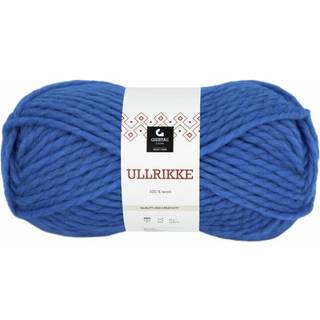 Gjestal Ullrikke 309 Kongeblå Indhold: 100% Uld Vægt/længde: 100 gram = ca. 90 meter Anbefalede pinde: 9-12mm Strikkefasthed: 10 cm = 9-7 m Håndvask, max 30°C / Tørres fladt / Kan filtes.
