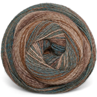 Mayflower Taormina 021 Cognac/ Støvet petrol/ Valnød/ Trøffel Indhold: 49% polyakryl, 36% alpaka, 15% polyamid Vægt/længde: 200 g = ca. 600 meter Anbefalede pinde: 4.5 mm Strikkefasthed: 10 x 10 cm = 18 m x 24 r Vask: Vaskes i hånden / Tørres fladt.