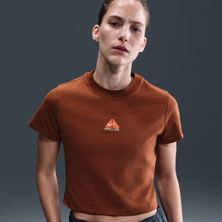 Kortærmet Nike ACG Dri-FIT-T-shirt til kvinder - brun - M (EU 40-42)