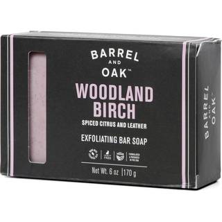 Barrel & Oak - Eksfolierende sbe til mnd Renser i dybden porerne og fjerner dd hud, certificeret bredygtig palmeolie trkulspulver og olivens