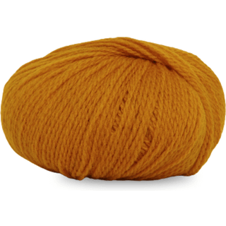 Hjertegarn Highland Fine Wool 3810 Indhold: 100% fin højlandsuld Vægt/længde: 40 g = ca. 180 meter Anbefalede pinde: 3-3.5 mm Strikkefasthed: 10 x 10 cm = 26 m Vask:Håndvask.