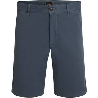 Chinoshorts med slim fit i bomuldstwill med stræk