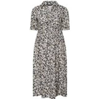 PixieGirl Petite PixieGirl Petite Black Blurred Ditsy Twist Collar Dress