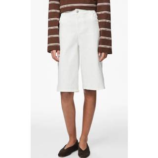 Pieces Shorts - Salume - Bright White