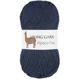 Viking Alpaca Fine 627 Jeans Indhold: 85% alpaca, 15% højlandsuld Vægt/længde: 50 g. = ca. 166 meter Anbefalede pinde: 3 mm Strikkefasthed: 10 x 10 cm = 28 m Vask: Uldvask ved 30 ℃.