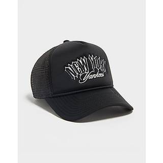 New Era MLB New York Yankees Trucker Cap, Black - One Size