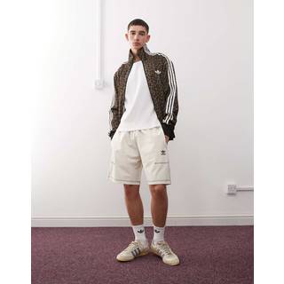 Trefoil Essentials shorts - Wonder White - S