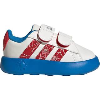 adidas x Marvel Spider-Man Grand Court basketsko til børn - Cloud White / Pure Ruby / Bright Blue - 25