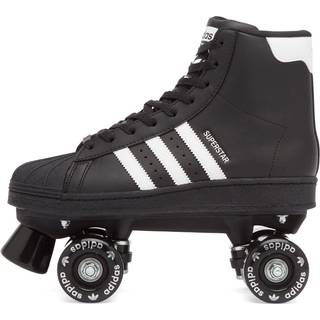 WMNS Superstar 82 Skate Shoes in Black & White - 5.5