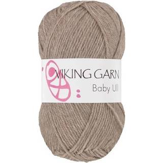Viking Baby Ull 317 Koksgrå Indhold: 100% Merino Superwash uld Vægt/længde: 50 g = ca. 175 meter Anbefalede pinde: 3 mm Strikkefasthed: 10 cm = 28 m Finvask, max 40°C / Brug aldrig skyllemiddel / Tørres fladt.