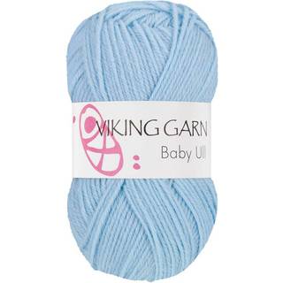 Viking Baby Ull 324 Blå Indhold: 100% Merino Superwash uld Vægt/længde: 50 g = ca. 175 meter Anbefalede pinde: 3 mm Strikkefasthed: 10 cm = 28 m Finvask, max 40°C / Brug aldrig skyllemiddel / Tørres fladt.