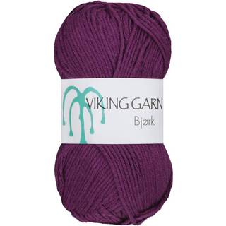 Viking Bjørk 568 Lilla Indhold: 50% Bambus, 50% bomuld Vægt/længde: 50 g = ca. 147 meter Anbefalet pind: 3 mm Anbefalet hæklenål: 2.5 mm Strikkefasthed: 10 cm = 25 m Vask: 40°C / Tørres fladt.