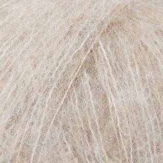 DROPS BRUSHED Alpaca Silk 04 Lys beige Indhold: 77% Superfin Alpaca, 23% Mulberry Silke Garngruppe: C (16 - 19 masker) / 10 ply / aran / worsted Vægt/længde: 25 g = ca. 140 meter Anbefalede pinde: 5 mm Strikkefasthed: 10 x 10 cm = 17 m x 22 p Håndvask, max 30°C / Tørres fladt.