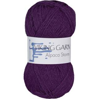 Viking Alpaca Storm 569 Lyng Indhold: 40% Superfin alpaca, 40% Merino uld, 20% Nylon Vægt/længde: 50 g = ca. 133 meter Anbefalede pinde: 4.00 mm Strikkefasthed: 10 x 10 cm = 22 m Vask: Ekstra skånsom maskinvak, max 30°C / Tørres fladt.