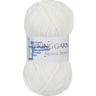 Viking Alpaca Storm 500 Hvid Indhold: 40% Superfin alpaca, 40% Merino uld, 20% Nylon Vægt/længde: 50 g = ca. 133 meter Anbefalede pinde: 4.00 mm Strikkefasthed: 10 x 10 cm = 22 m Vask: Ekstra skånsom maskinvak, max 30°C / Tørres fladt.