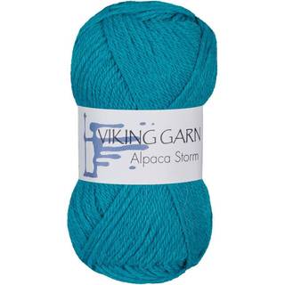 Viking Alpaca Storm 530 Turkis Indhold: 40% Superfin alpaca, 40% Merino uld, 20% Nylon Vægt/længde: 50 g = ca. 133 meter Anbefalede pinde: 4.00 mm Strikkefasthed: 10 x 10 cm = 22 m Vask: Ekstra skånsom maskinvak, max 30°C / Tørres fladt.